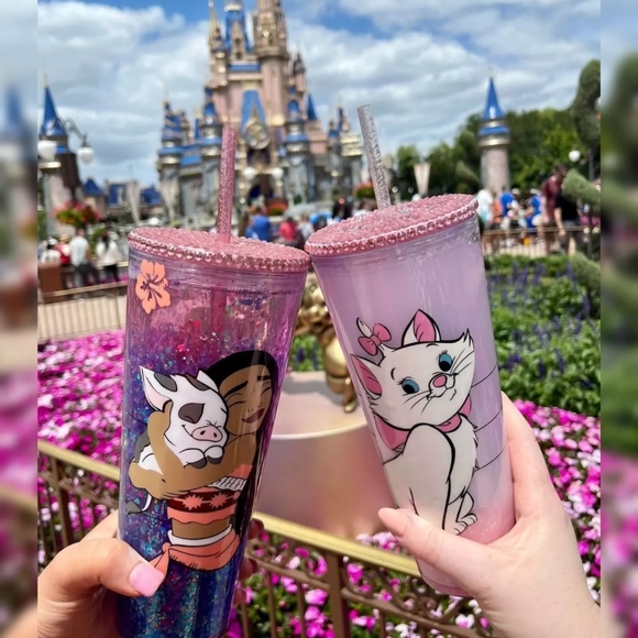 Custom Snowglobe Cups - Picture 4 of 15